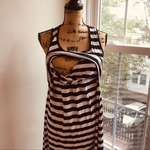 COPY - Modern Mummy Nursing Dress🤱🏻